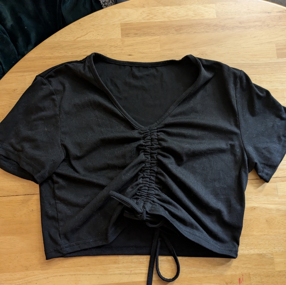 *6 shirts/lot* Crop top and tank top BUNDLE size medium and small